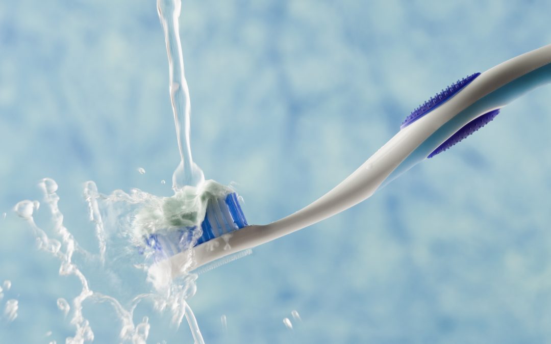 5 Toothbrush Hygiene Tips