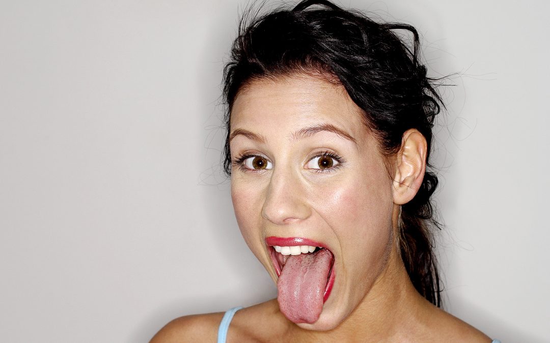 Tongue Cleaning: Why You Should Be Brushing Your Tongue Daily
