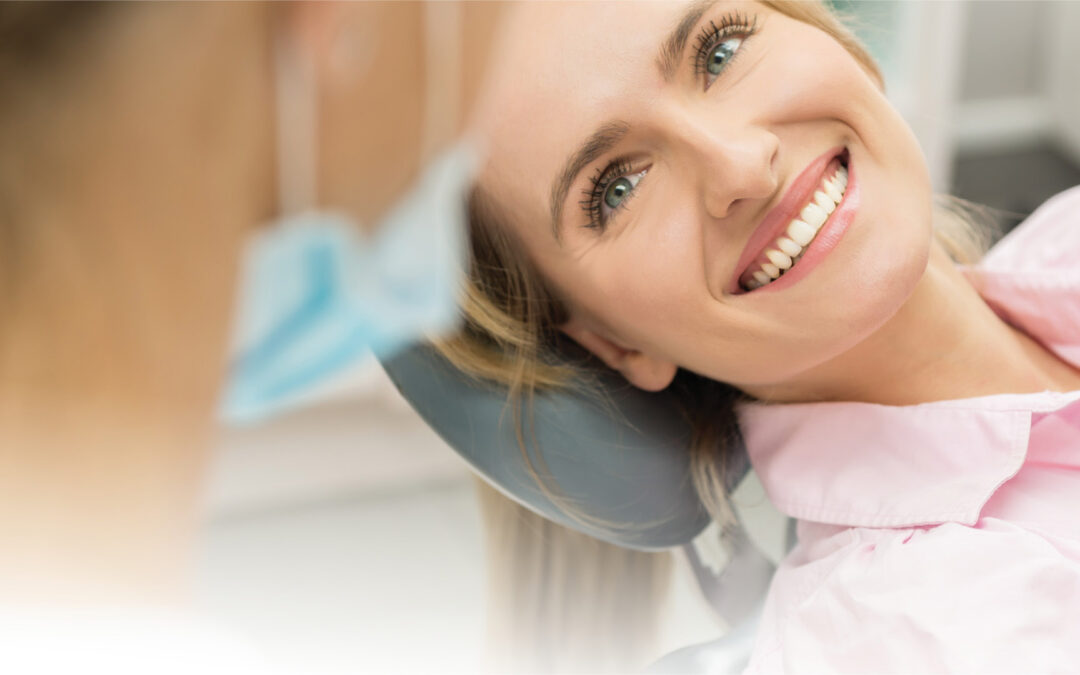 There are advantages and disadvantages to teeth whitening. Get your facts here.